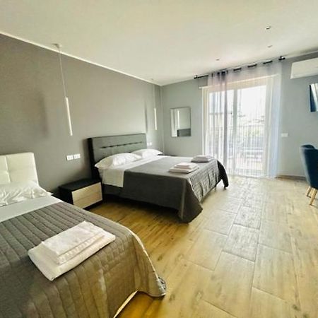Aqua B&B - Rooms And Apartments Milazzo Extérieur photo